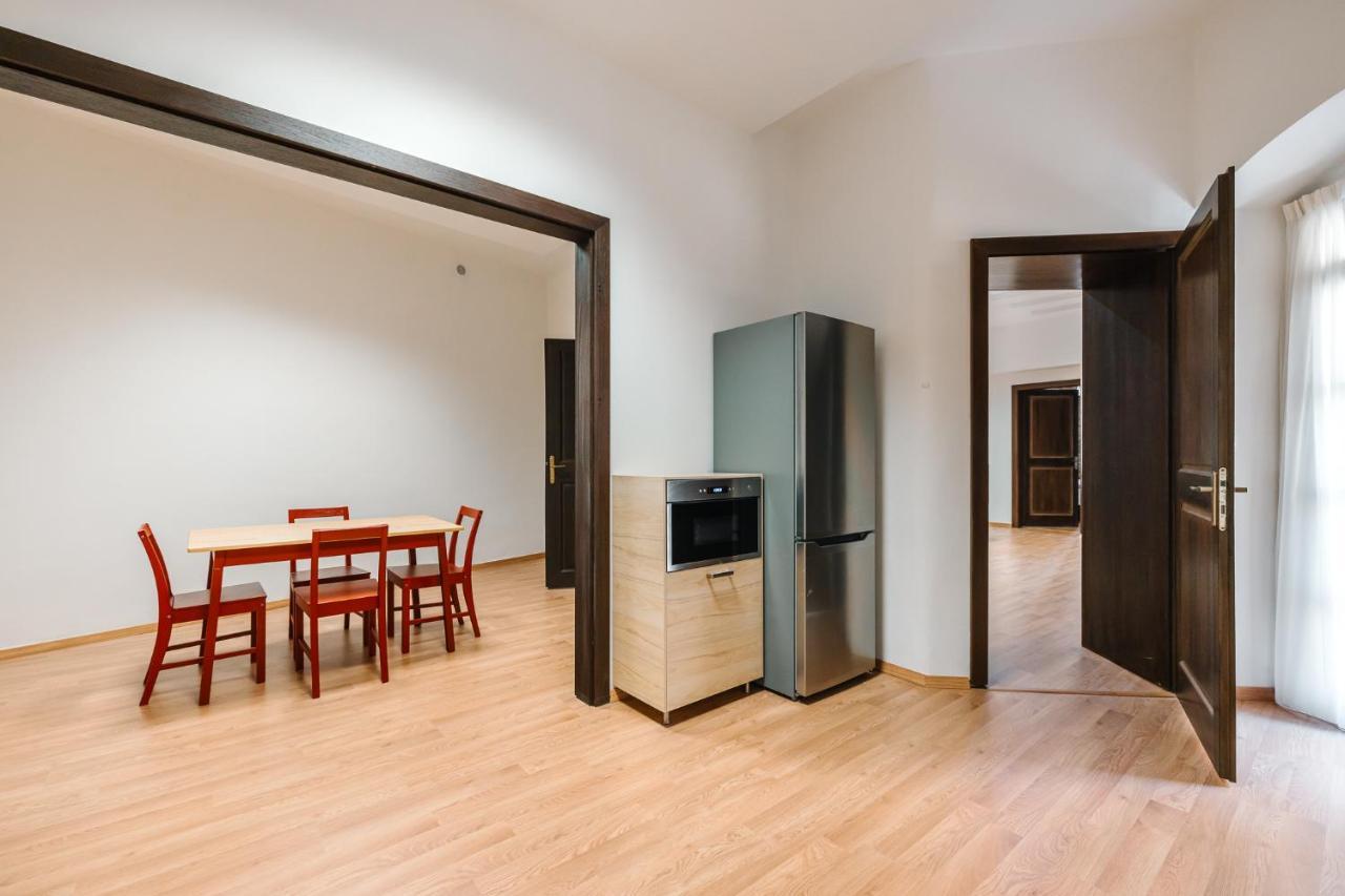 Michalska Residence 1 Bratislava Buitenkant foto